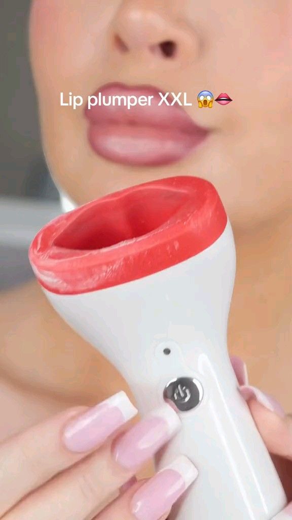 PlushLuxe™ 3D Lip Enhancer